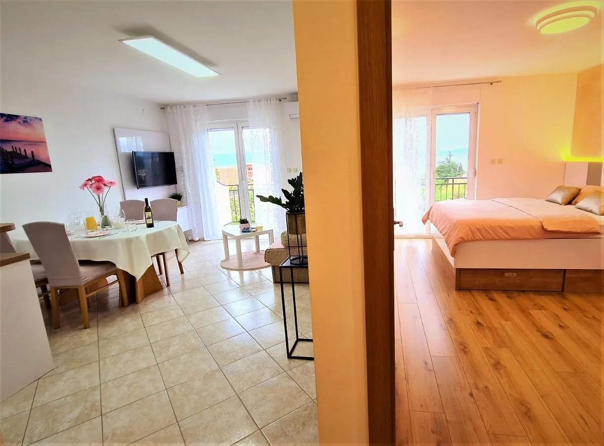 Apartment Karamarko Malinska Croatia
