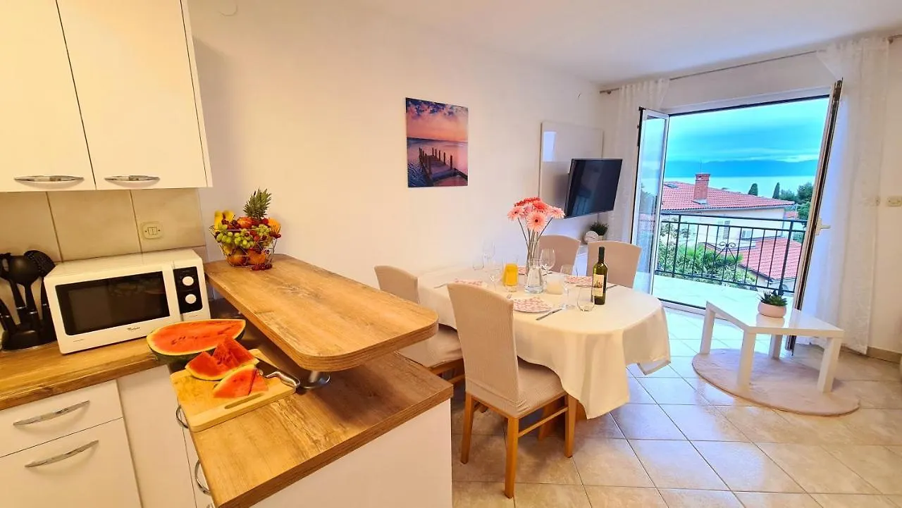 Apartment Karamarko Malinska